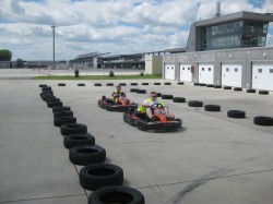 8 (67)
